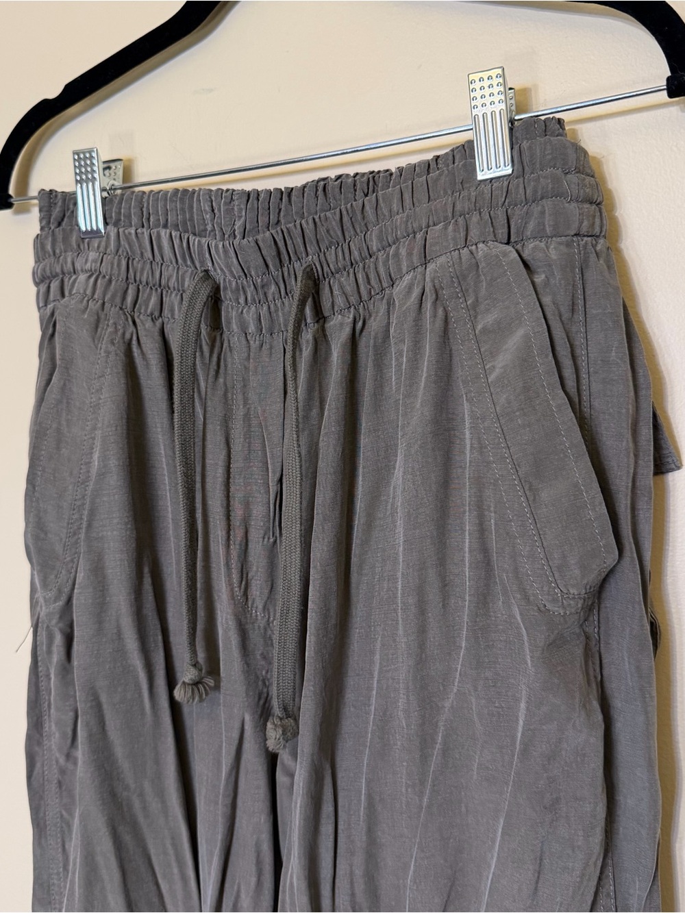 ZARA XS High Waisted Joggers Shiny Pockets Elastic Drawstring Lightweight